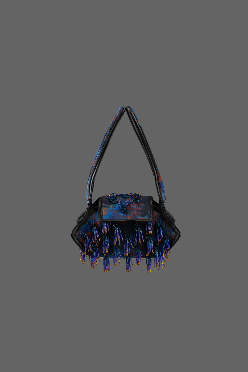 ONE OF x Khaore Swing