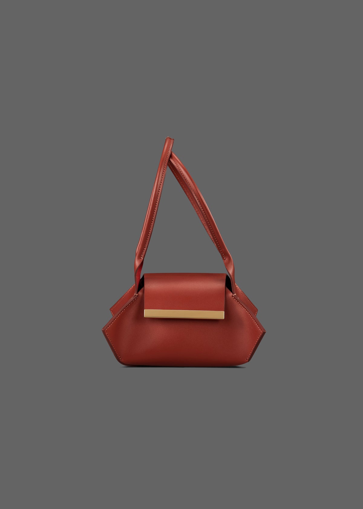 Swing leather bag in Color Brick with Gold Hardware